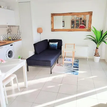 Beau T2 Neuf Dernier Etage 아파트 *